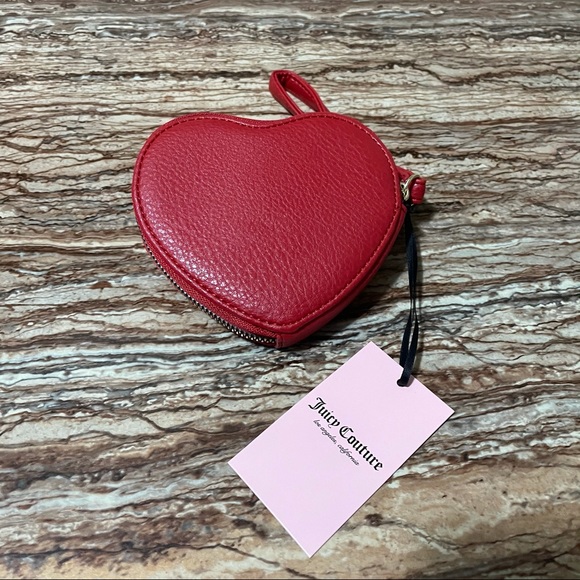 Juicy Couture - Picture 3 of 3